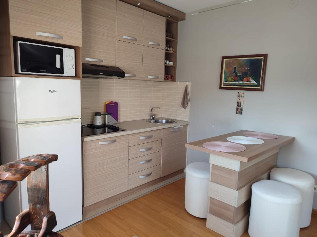 Apartman Lux Sneznik Vrnjačka Banja Eksteriør billede