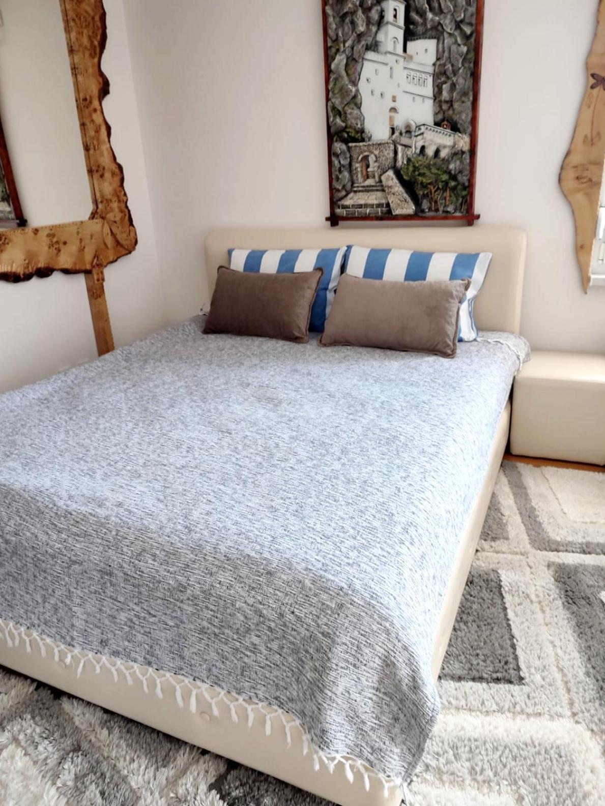 Apartman Lux Sneznik Vrnjačka Banja Eksteriør billede