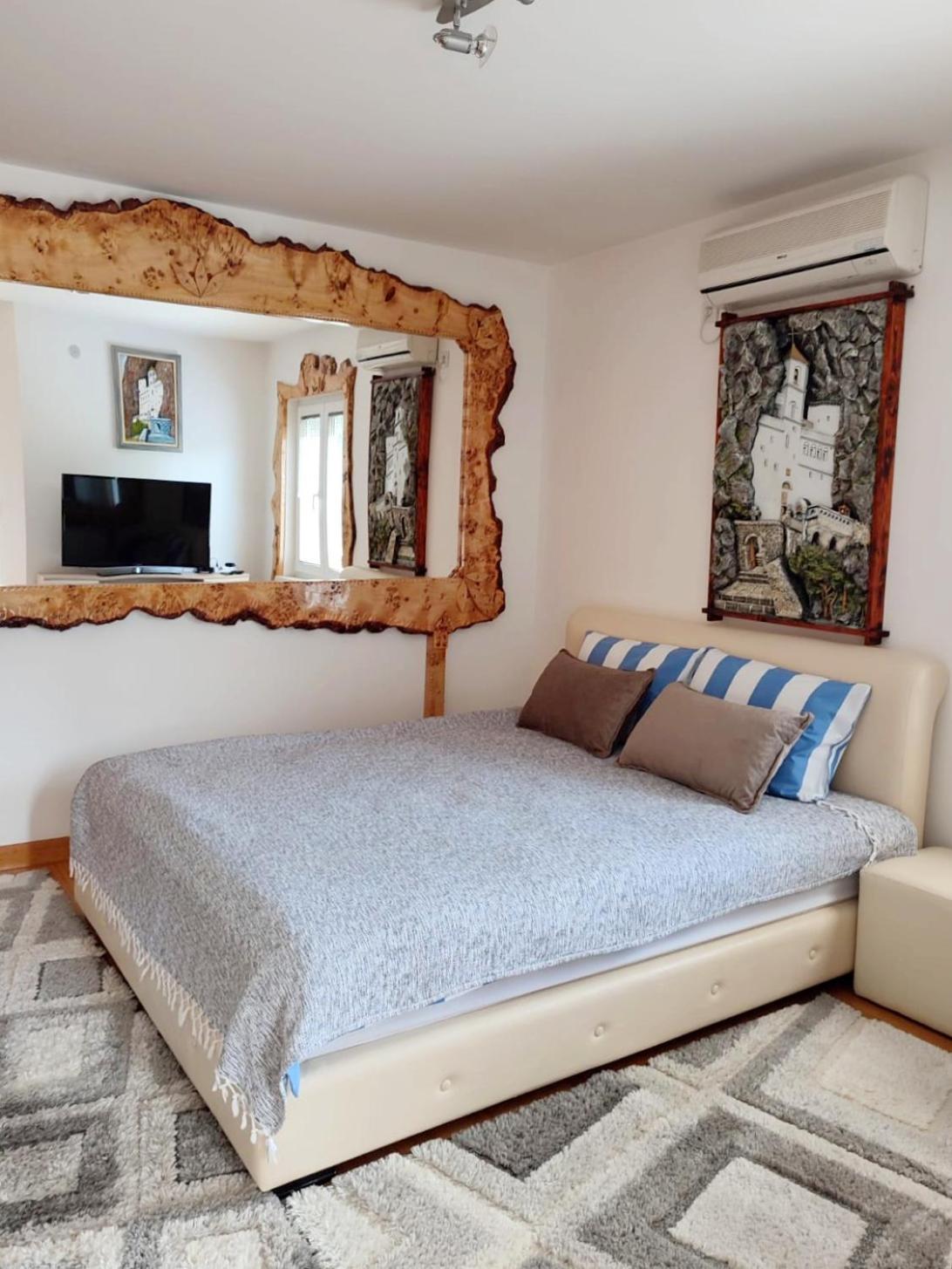 Apartman Lux Sneznik Vrnjačka Banja Eksteriør billede